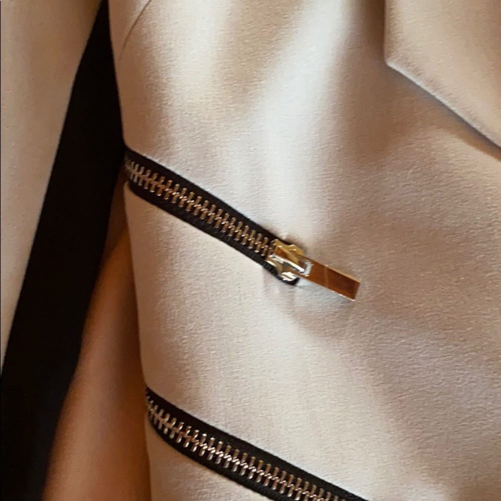 Jacket - Picture 4 of 4